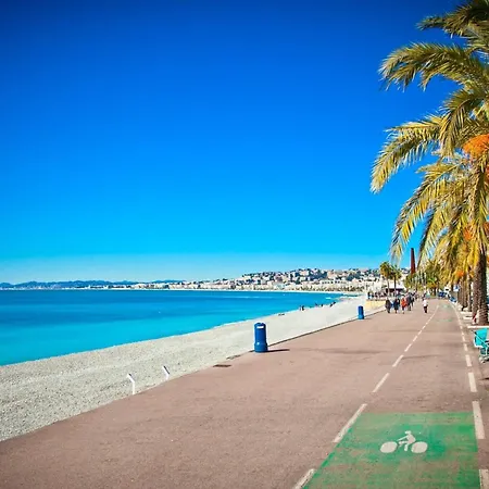Daire Cine Chic Sous La Promenade Nice